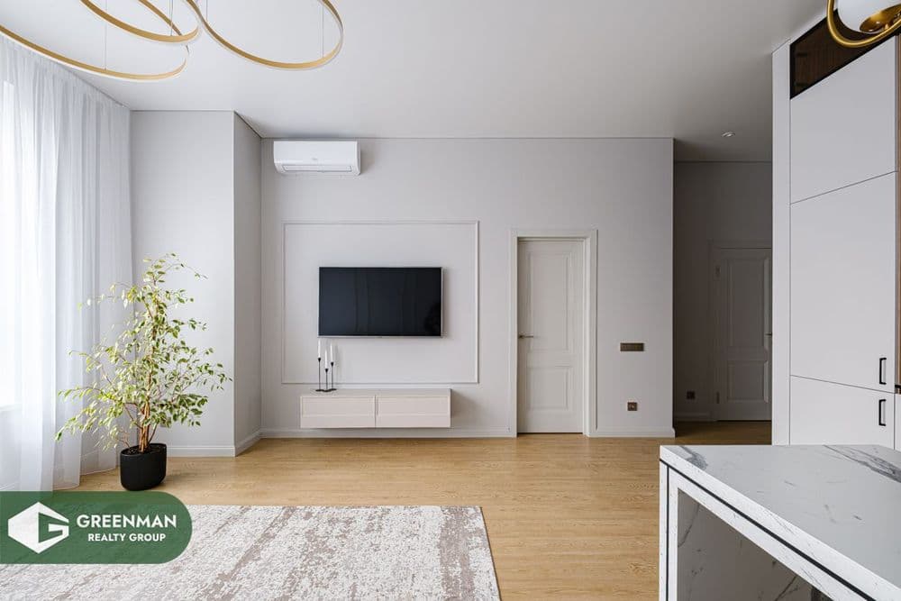 Продается 2-х комнатная квартира с дизайнерским ремонтом, Победителей,115. ЖК «Лазурит» | Агентство недвижимости Greenman Realty Group