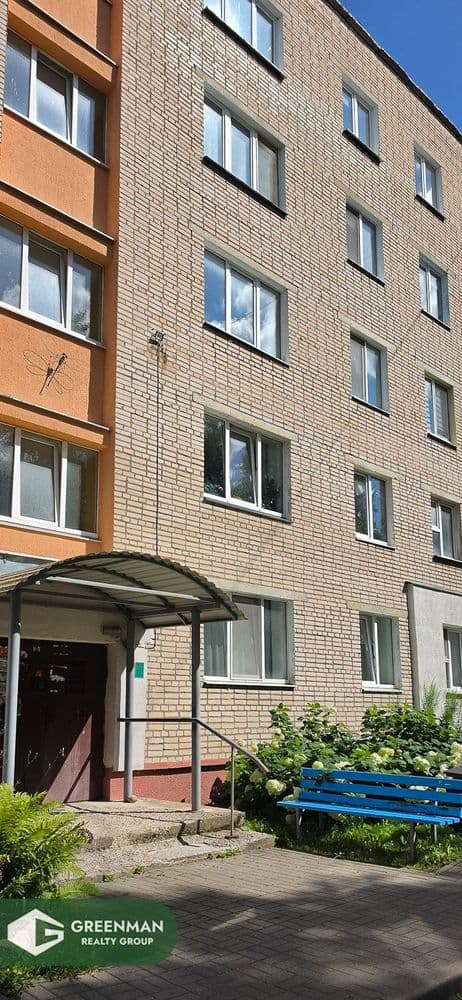 Дом находится в самом центре Боровлян, аг. Лесной Ул. Мирная 6 | Агентство недвижимости Greenman Realty Group