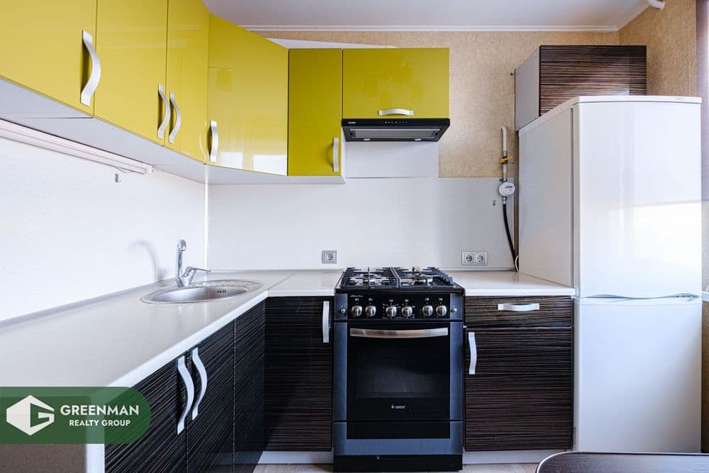 Прекрасный вариант для тех, кто хочет жить рядом с парком и водоемом. 3 станции метро рядом. | Агентство недвижимости Greenman Realty Group