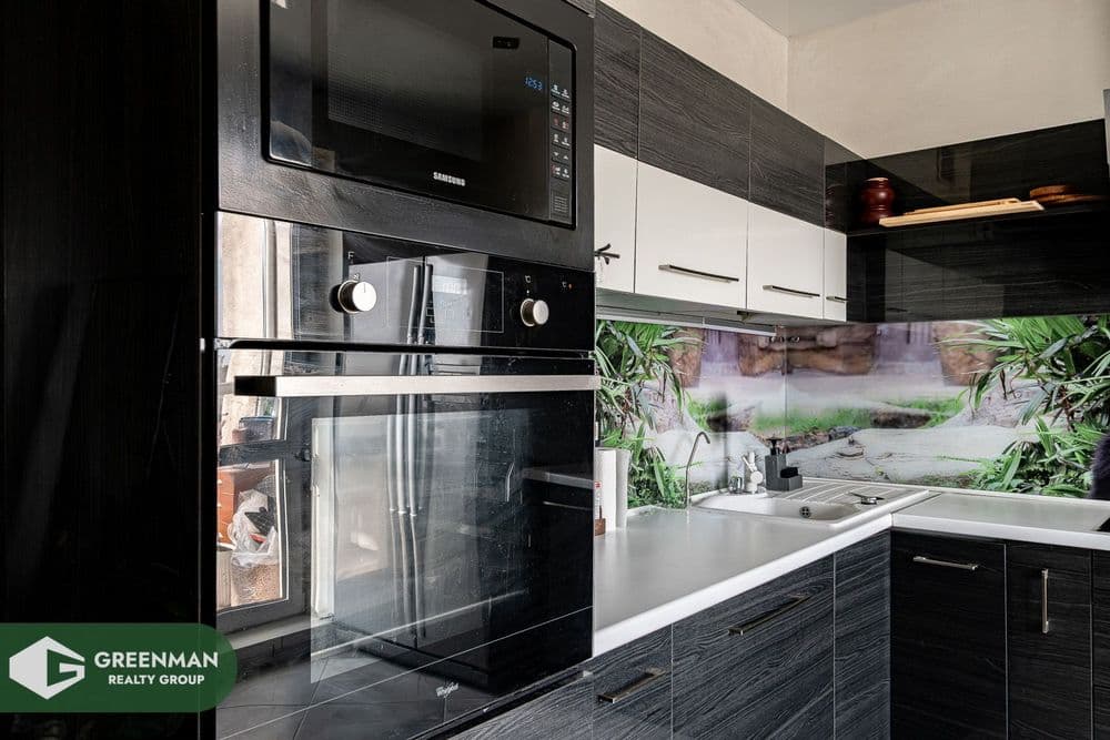 Продается 1-комнатная квартира у воды | Агентство недвижимости Greenman Realty Group