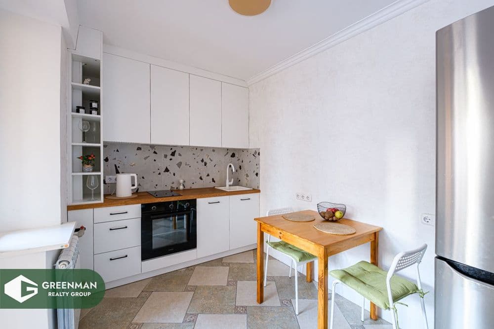 Большая однокомнатная квартира в тихом спальном районе | Агентство недвижимости Greenman Realty Group