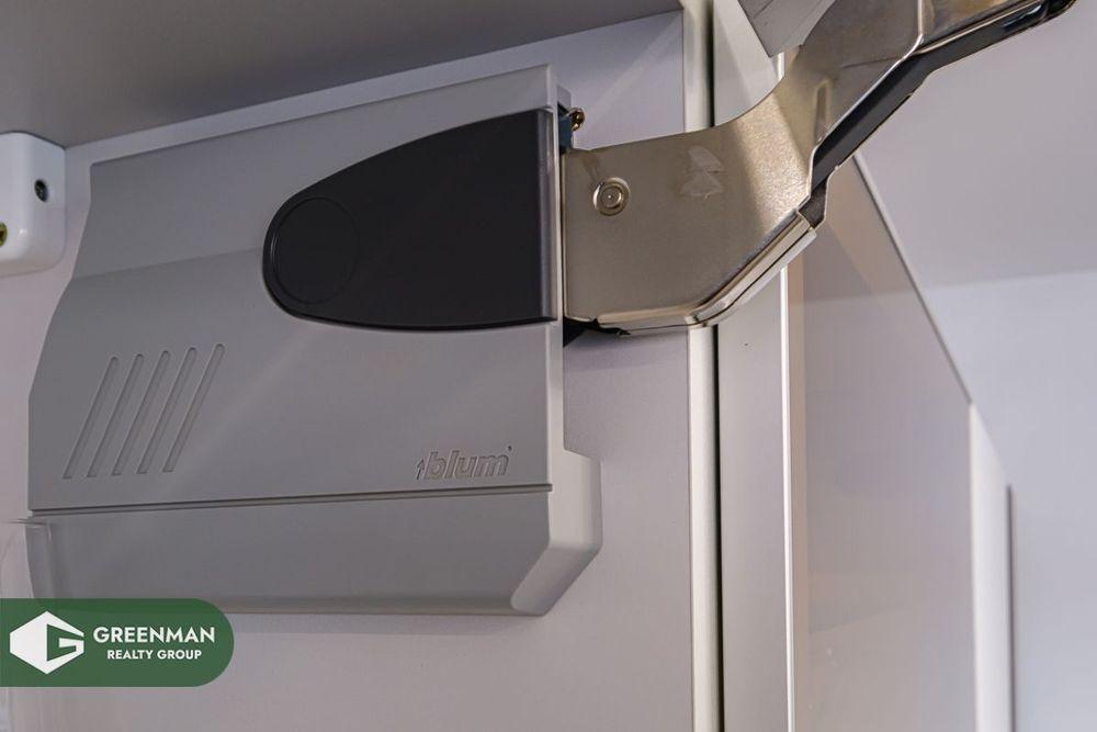 Продается 3-комнатная квартира по адресу ул. Авакяна, 19 | Агентство недвижимости Greenman Realty Group