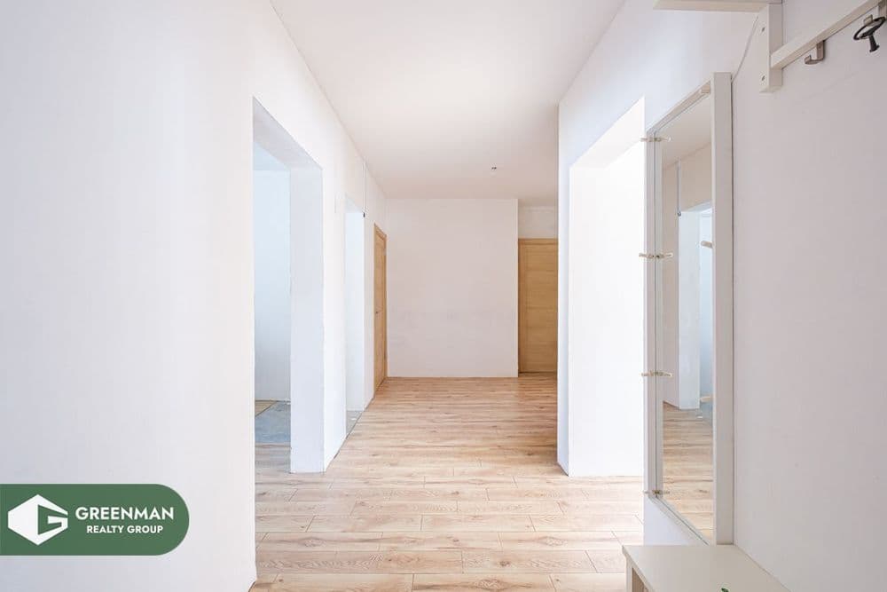 Дом в поселке рядом с лесом и рекой | Агентство недвижимости Greenman Realty Group