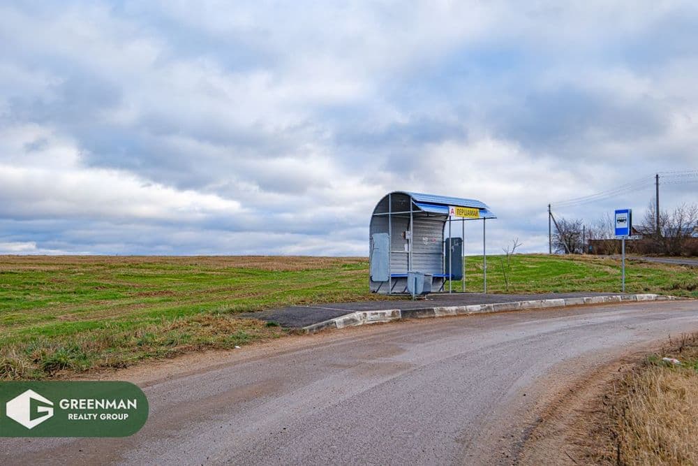 Готовый участок с коммуникациями — можно сразу приступать к строительным работам | Агентство недвижимости Greenman Realty Group