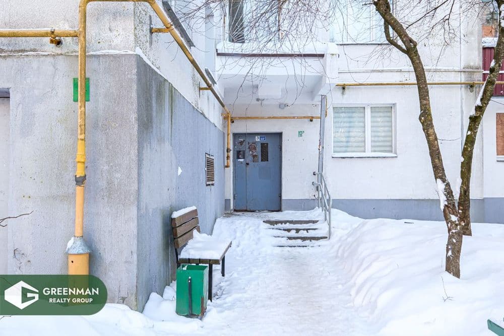 Продается светлая, теплая, очень просторная однокомнатная квартира рядом с метро. Славинского 37 | Агентство недвижимости Greenman Realty Group