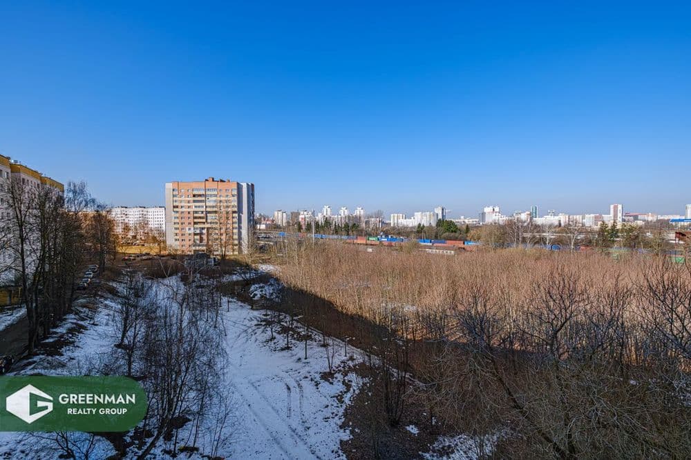 Прекрасный вариант для тех, кто хочет жить рядом с парком и водоемом. 3 станции метро рядом. | Агентство недвижимости Greenman Realty Group