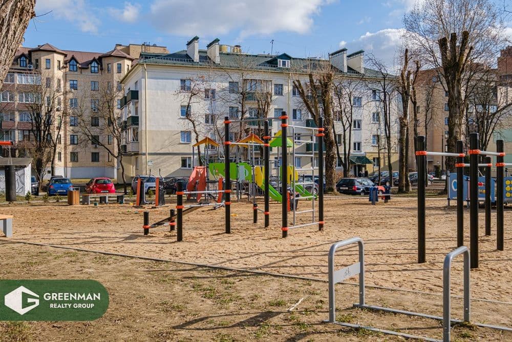 Продается уютная теплая, светлая квартира в тихом центре города, Осипенко 30 | Агентство недвижимости Greenman Realty Group