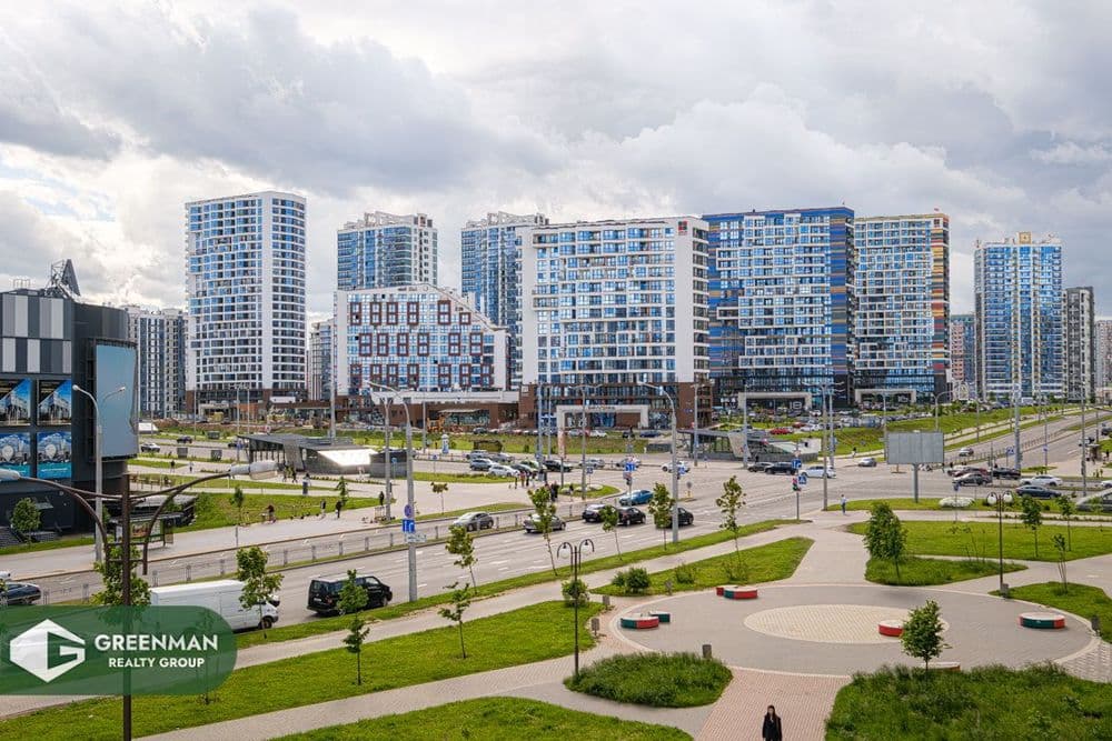 Квартира формата еврочетырешка с дизайнерским ремонтом в шаговой доступности от метро и Avia Mall | Агентство недвижимости Greenman Realty Group