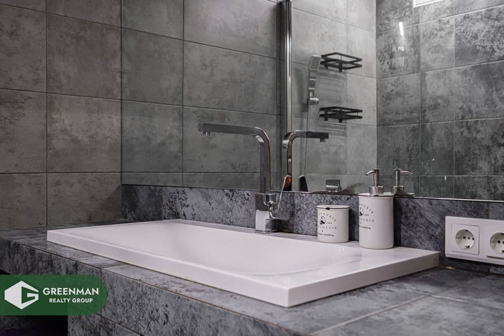 Продается шикарная 1-ком. квартира с качественным ремонтом и удобной планировкой, Лосика 34 | Агентство недвижимости Greenman Realty Group