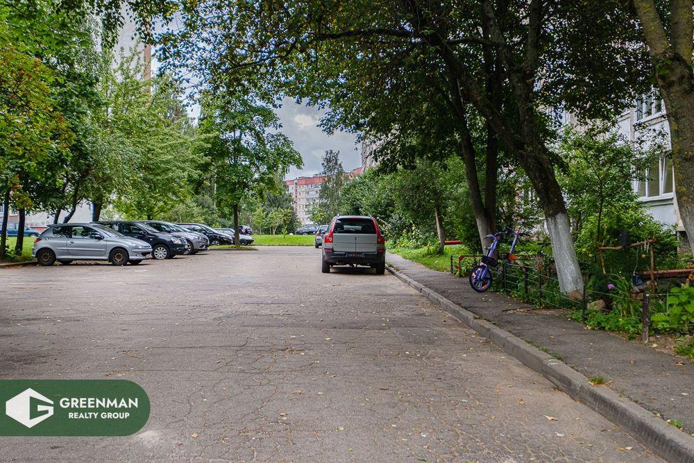 Продается светлая однокомнатная квартира в уютном, зеленом микрорайоне, ул. Илимская 29 | Агентство недвижимости Greenman Realty Group