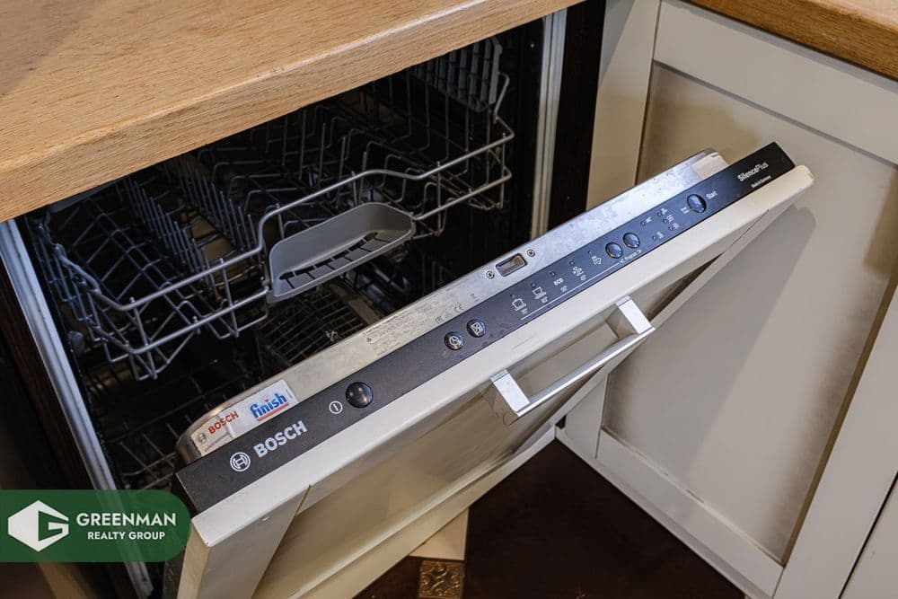 Дом в поселке рядом с лесом  | Агентство недвижимости Greenman Realty Group