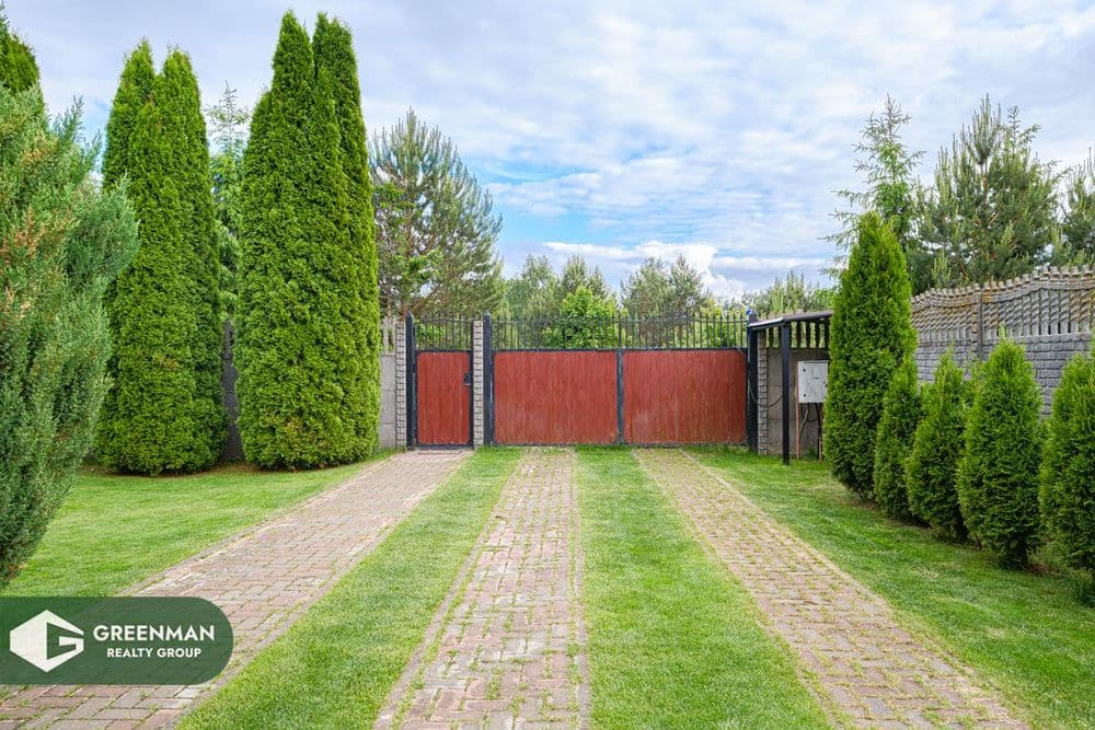 Дом рядом с лесом и озером | Агентство недвижимости Greenman Realty Group
