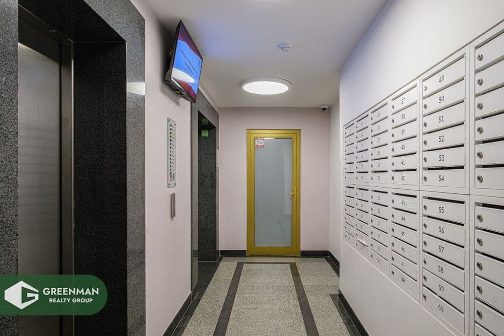 Квартира формата еврочетырешка с дизайнерским ремонтом в шаговой доступности от метро и Avia Mall | Агентство недвижимости Greenman Realty Group