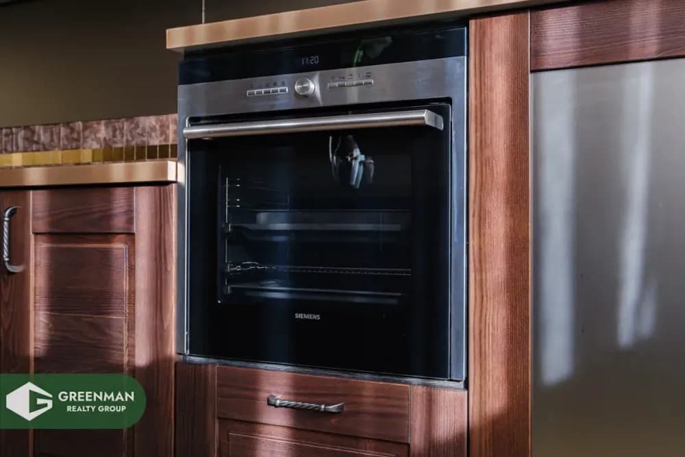 Продажа 3-комнтаной квартиры, ул. Быховская 35, ЖК «Изумрудный», премиум-класс | Агентство недвижимости Greenman Realty Group