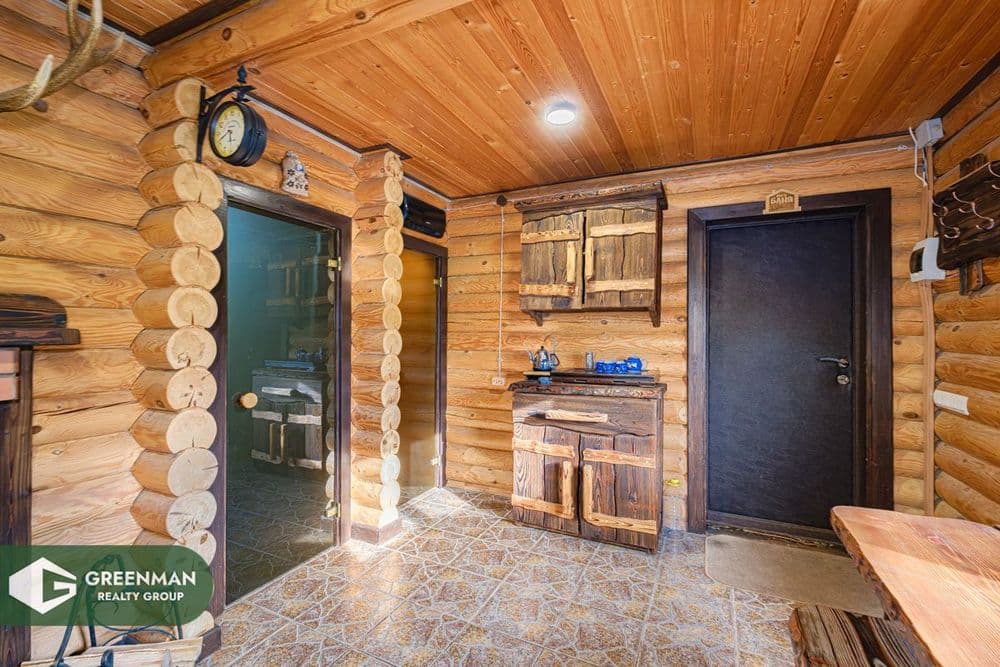 Дом рядом с лесом и озером | Агентство недвижимости Greenman Realty Group