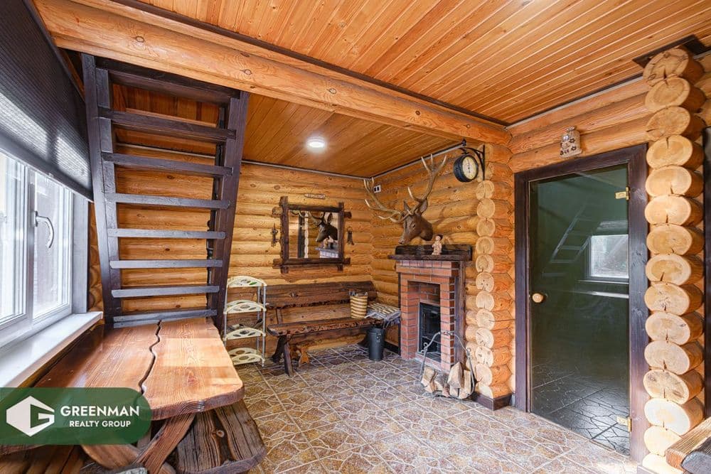 Дом рядом с лесом и озером | Агентство недвижимости Greenman Realty Group