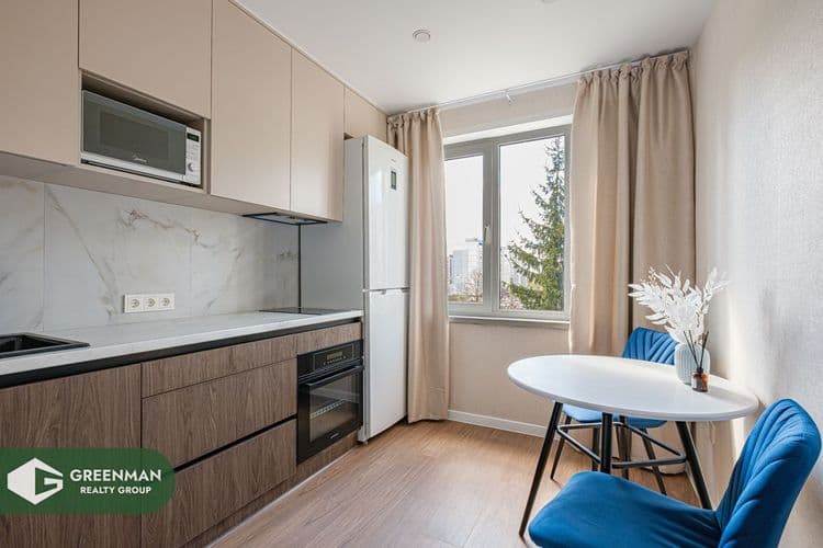 Уютная квартира возле метро с ремонтом! | Агентство недвижимости Greenman Realty Group