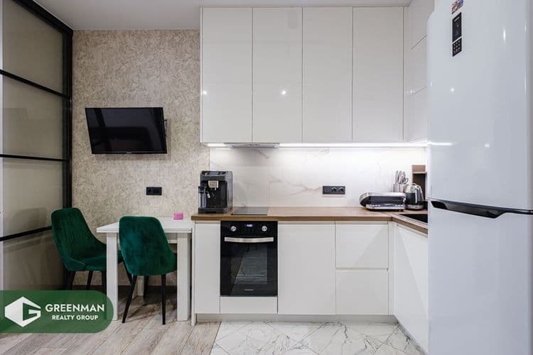 Светлая квартира студия с хорошим ремонтом! | Агентство недвижимости Greenman Realty Group