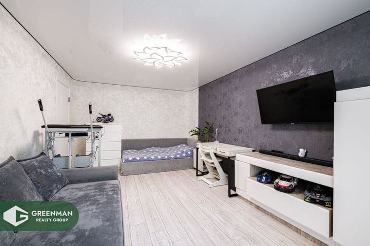 Однокомнатная квартира с отличным ремонтом возле метро, ул. Лещинского д.51 | Агентство недвижимости Greenman Realty Group