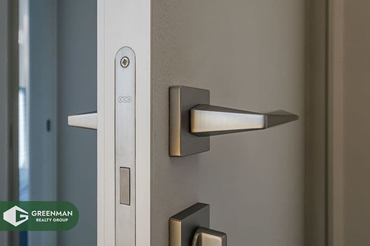 Новостройка с ремонтом рядом с метро Аэродромная! | Агентство недвижимости Greenman Realty Group