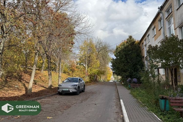 Продается светлая, очень теплая, квартира в кирпичном доме. Аг Ждановичи, ул. Кольцевая 6 | Агентство недвижимости Greenman Realty Group