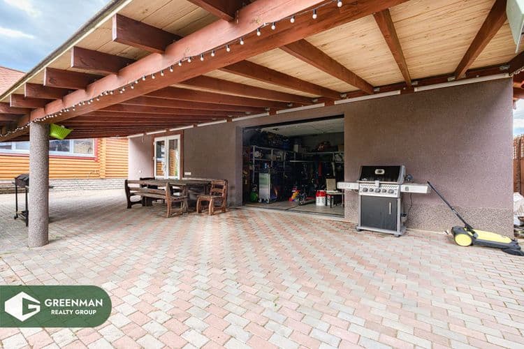 Дом рядом с лесом и озером | Агентство недвижимости Greenman Realty Group