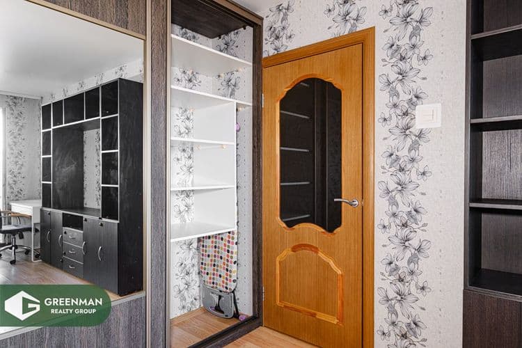 Прекрасный вариант для тех, кто хочет жить рядом с парком и водоемом. 3 станции метро рядом. | Агентство недвижимости Greenman Realty Group