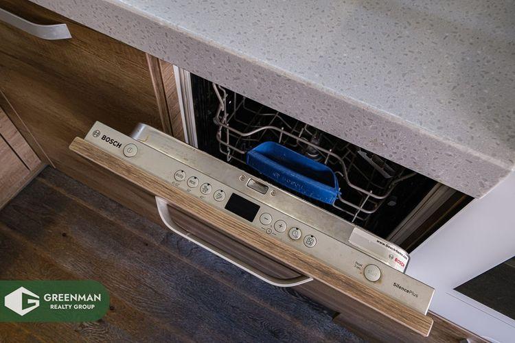 Продается 3-комнатная квартира по адресу ул. Авакяна, 19 | Агентство недвижимости Greenman Realty Group