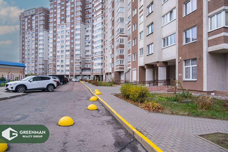 Квартира возле метро "Каменная горка" с шикарной планировкой | Greenrealty