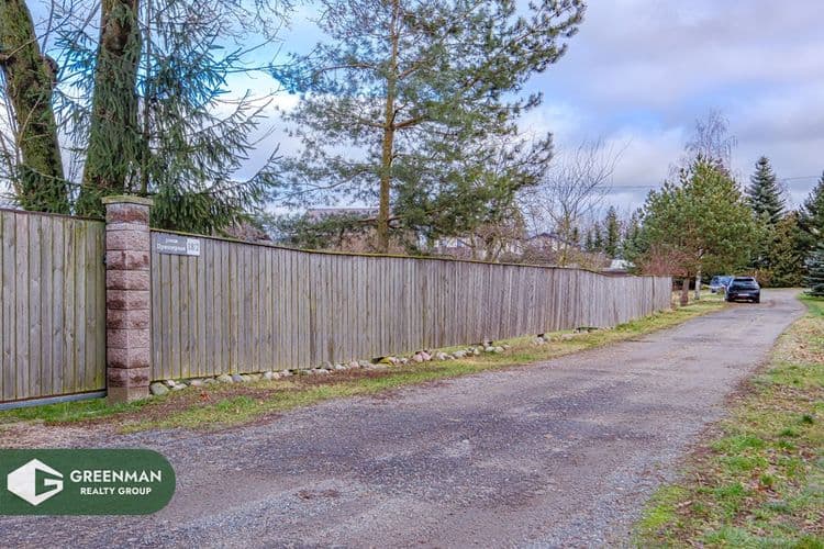 Готовый участок с коммуникациями — можно сразу приступать к строительным работам | Агентство недвижимости Greenman Realty Group