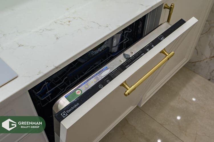 3-комнатная квартира в ЖК «Пирс», Ратомка, ул. Морской Риф 1 | Агентство недвижимости Greenman Realty Group