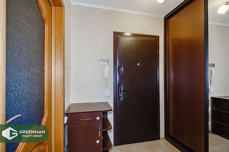 Прекрасный вариант для тех, кто хочет жить рядом с парком и водоемом. 3 станции метро рядом. | Агентство недвижимости Greenman Realty Group