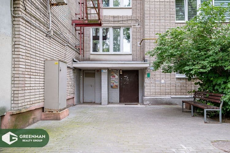 1-комнатная квартира в кирпичном доме возле метро, ул. Кальварийская д.62 | Агентство недвижимости Greenman Realty Group