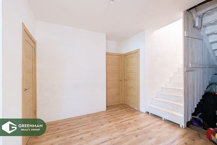 Дом в поселке рядом с лесом и рекой | Агентство недвижимости Greenman Realty Group