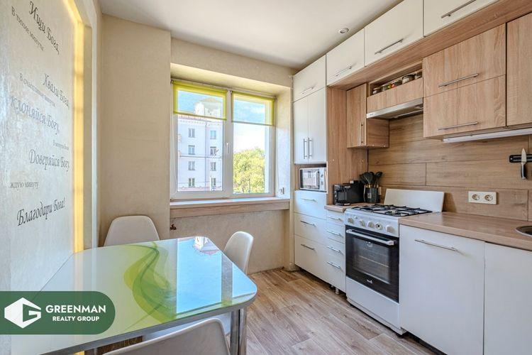В продаже двухкомнатная квартира в центре города. | Агентство недвижимости Greenman Realty Group