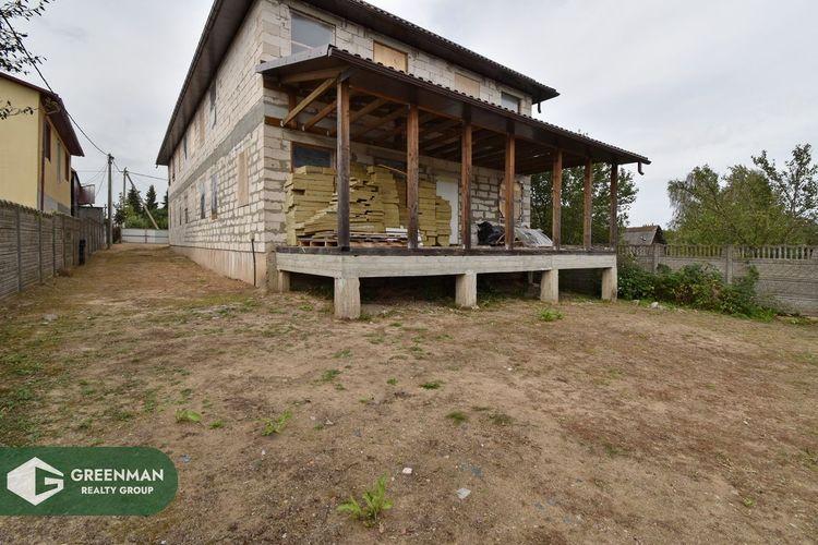Продается незавершенное законсервированное капитальное строение на участке в центре г. Червень | Агентство недвижимости Greenman Realty Group