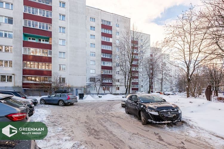 Продается светлая, теплая, очень просторная однокомнатная квартира рядом с метро. Славинского 37 | Агентство недвижимости Greenman Realty Group