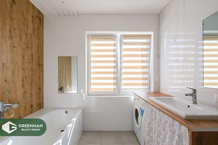 Дом в поселке рядом с лесом и рекой | Агентство недвижимости Greenman Realty Group