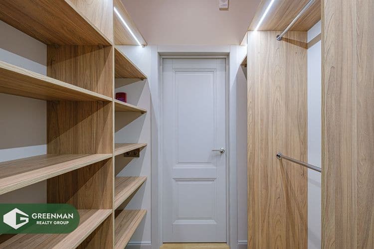 Продается 2-х комнатная квартира с дизайнерским ремонтом, Победителей,115. ЖК «Лазурит» | Агентство недвижимости Greenman Realty Group