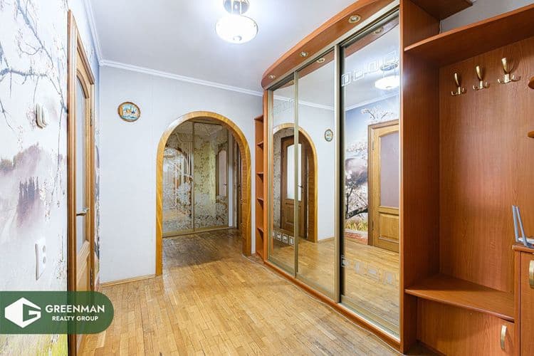Трехкомнатная квартира около метро Якуба Коласа | Агентство недвижимости Greenman Realty Group