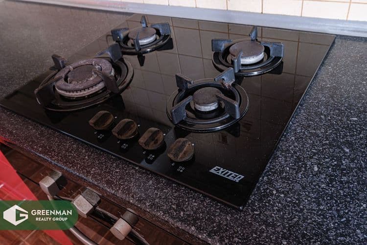 Надёжный блочный дом, в тихом месте, 28 км от МКАД . Земля в частной собственности . | Агентство недвижимости Greenman Realty Group