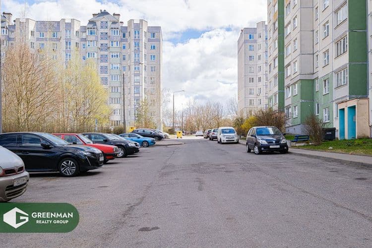 Однокомнатная квартира с отличным ремонтом возле метро, ул. Лещинского д.51 | Агентство недвижимости Greenman Realty Group