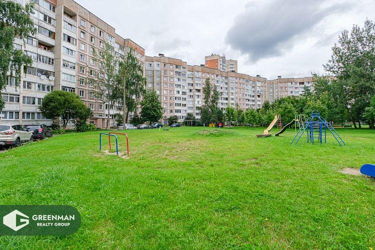 Продается светлая однокомнатная квартира в уютном, зеленом микрорайоне, ул. Илимская 29 | Агентство недвижимости Greenman Realty Group