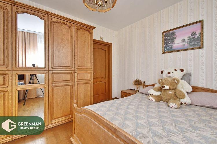 Отличный двухуровневый коттедж с баней, гаражом и большим ухоженным участком, всего 9 км от МКАД! | Агентство недвижимости Greenman Realty Group