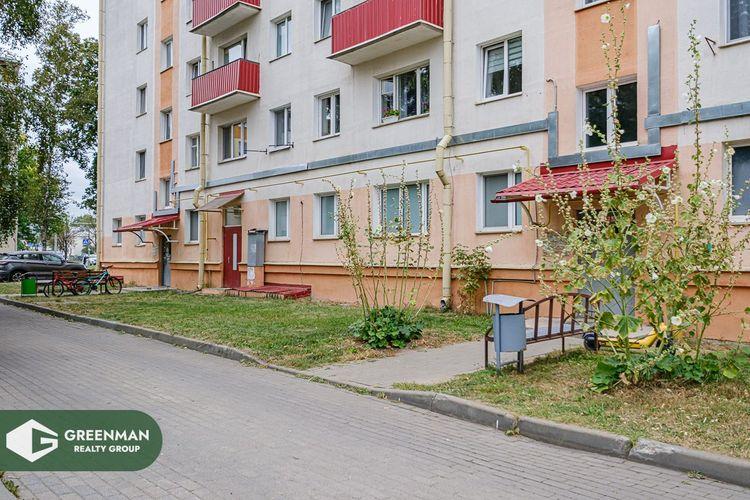 Продается 2-комнатная квартира с раздельными комнатами в кирпичном доме на улице Орловской, 11. | Агентство недвижимости Greenman Realty Group