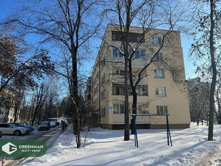 Светлая 1-к квартира (36,6м2) в кирпичном доме около «Комаровского рынка» по ул. Цнянская 7 | Агентство недвижимости Greenman Realty Group