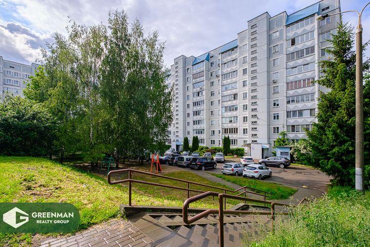 Продается просторная трехкомнатная квартира улучшенной планировки по ул. Бурдейного 37 | Агентство недвижимости Greenman Realty Group