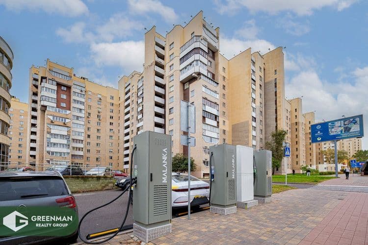Просторная 2-комнатная квартира в кирпичном доме на ул. Маяковского | Агентство недвижимости Greenman Realty Group