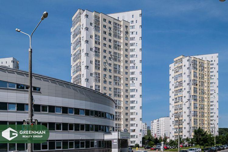 Просторная однокомнатная квартира рядом с метро и лесом! | Агентство недвижимости Greenman Realty Group