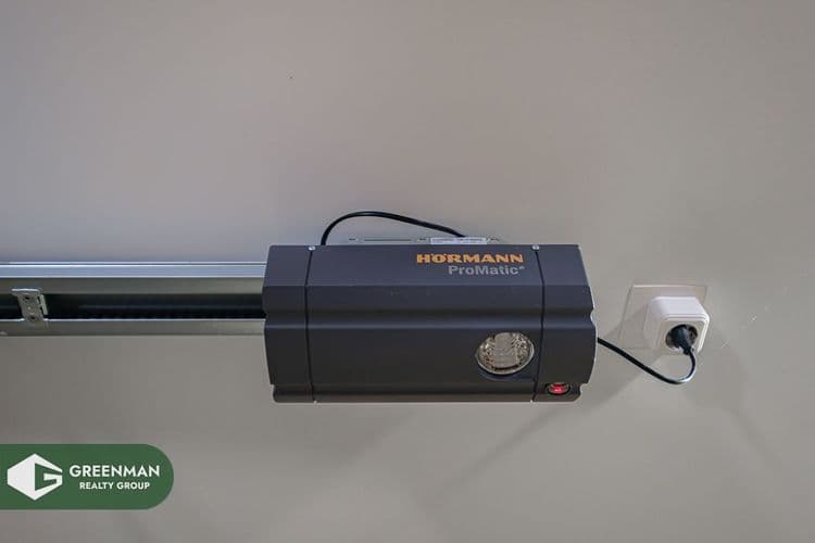 СОВРЕМЕННЫЙ ДОМ 216,7 м.кв. В ЧУРИЛОВИЧАХ | Агентство недвижимости Greenman Realty Group